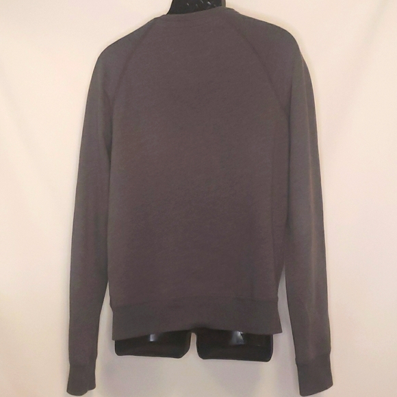 Hollister Gray  Sweatshirt "Gone fishing" Medium - Picture 2 of 5